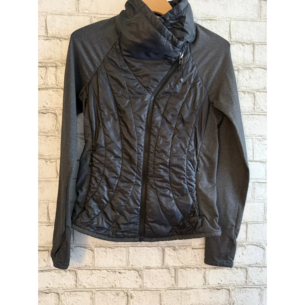 Athleta #b8 primaloft